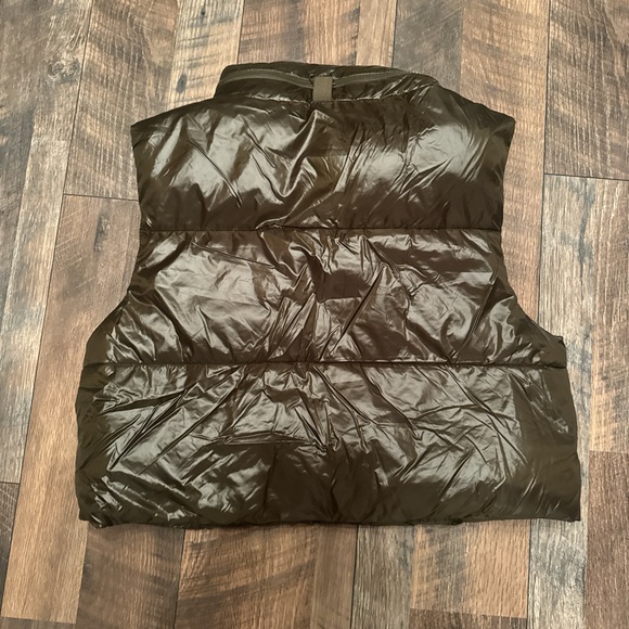 Zara | Women's Khaki Gilet Dark Olive Large Puffer Vest - Picture 3 of 3